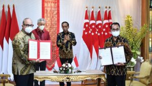 Jokowi Bertemu PM Singapura, Bahas Kerja Sama Pemulihan Ekonomi Jokowi, PM Singapura, Singapura, Kerja Sama, Bilateral, Pemulihan Ekonomi