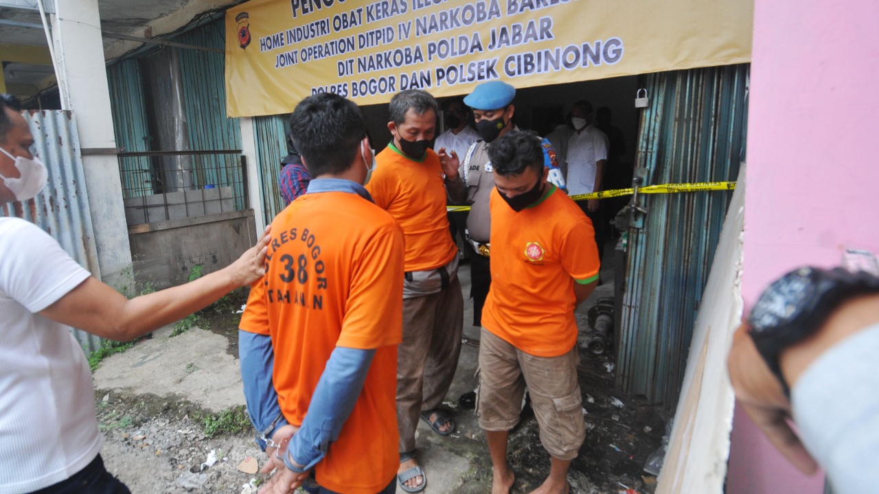 Polisi, Home Industri, Obat Keras ilegal, Obat Keras, Polres Bogor