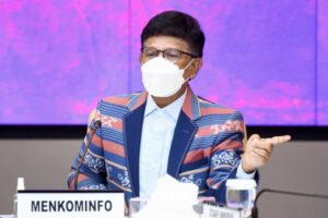 Menkominfo Dialog Publik Executive Education Program for Young Political Leaders AYH