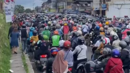 Jalur Puncak Bogor Macet, Polri Akan Evaluasi Menyeluruh Puncak Bogor, Puncak Macet, Polri, Evaluasi Menyeluruh