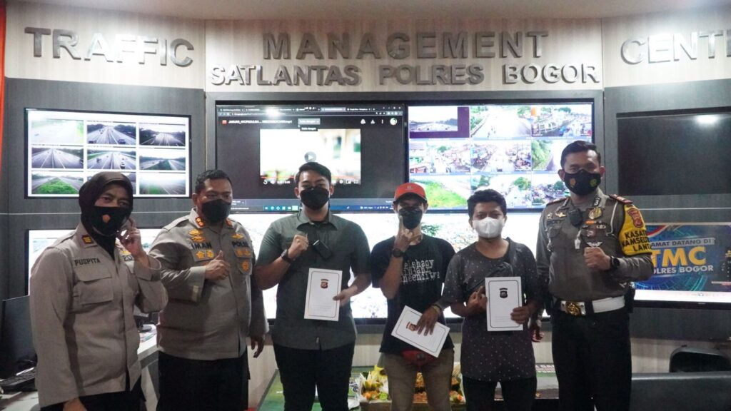 Polres Bogor Umumkan Tiga Juara Lomba Fotografi dan Videografi Polres Bogor, Juara Lomba, Fotografi, Videografi, Lomba Foto, Lomba Video