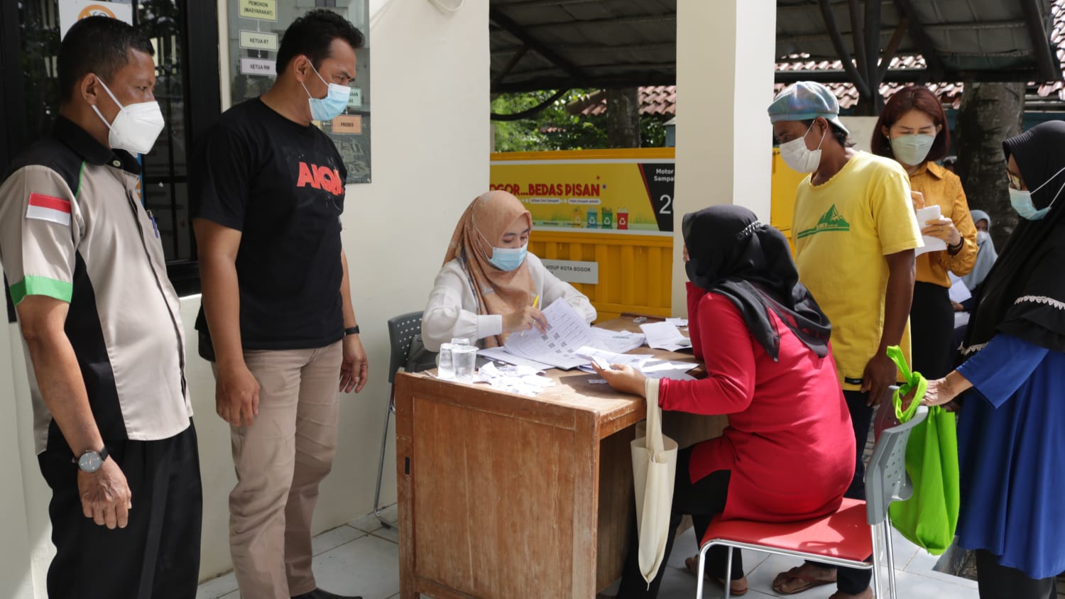 Kelurahan Cibadak, BPNT, Rp 600, KPM, Warga Cibadak