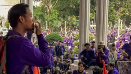 Tridharma Perguruan Tinggi menjadi Nilai Perjuangan Mahasiswa dalam Menghadapi Perkembangan Zaman Tridharma Perguruan Tinggi, Perjuangan Mahasiswa, Perkembangan Zaman, Zayyanul Iman, Mahasiswa