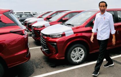 Ekspor Mobil via Pelabuhan Patimban, Jokowi Optimistis Terus Meningkat Ekspor Mobil, Produksi Mobil, Pelabuhan Patimban, Jokowi, Ekspor, Optimistis