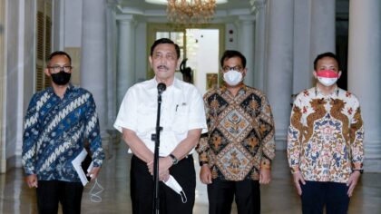 Luhut Laporkan Kunjungan ke Arab Saudi: Kerja Sama Proyek hingga IKN Luhut Binsar Panjaitan, Arab Saudi, Kerja Sama Proyek, Pembangunan IKN, IKN
