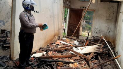 Kebakaran Melanda Rumah Kosong di Gunung Putri Kebakaran, Rumah Kosong, Gunung Putri