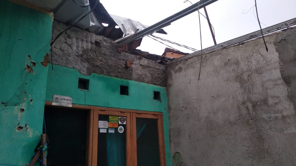 Rumah Warga, Ciampea, Rumah Rusak, Warga Ciampea, Puting Beliung