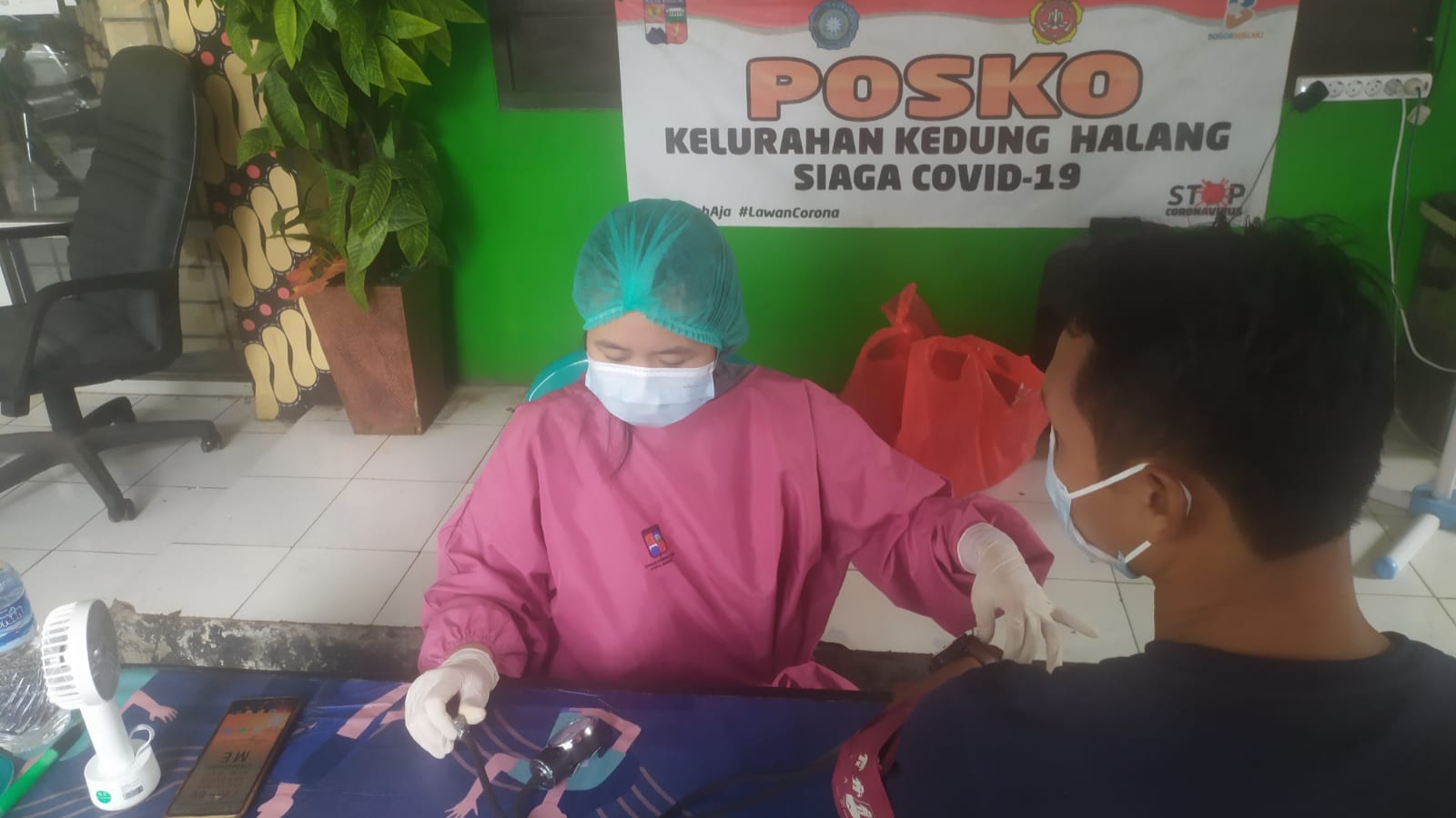 Puskesmas Warung Jambu, Gerai Vaksinasi, Kelurahan Kedunghalang