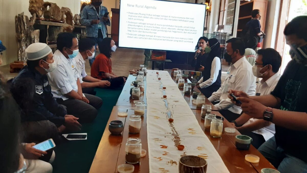 Kongres Para Tanah, MUSTANi, Kecintaan Pada Tanah