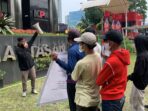 Demo di KPK, Para Mahasiswa Minta Usut Tuntas Kasus e-KTP Demo di KPK, KPK, Mahasiswa, Usut Tuntas e-KTP, Kasus e-KTP