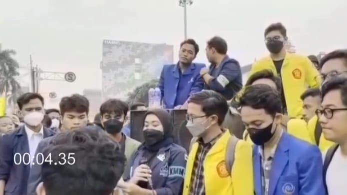 Mahasiswa, Masa Jabatan Presiden, Tiga Periode