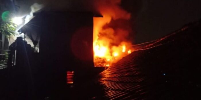 Kebakaran Melanda Rumah Warga Kampung Muara Kota Bogor Kebakaran, Kebakaran Rumah Warga, Kampung Muara, Kebakaran di Kota Bogor