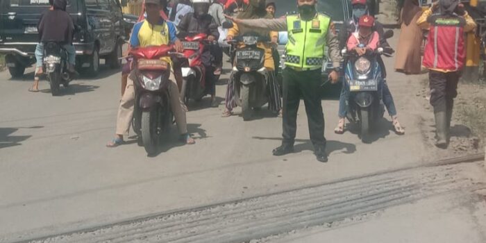 Pengendara Motor Tewas Tertabrak Kereta Api di Parung Panjang Pengendara Motor, Tewas Tertabrak Kereta, Kereta Api, Parung Panjang