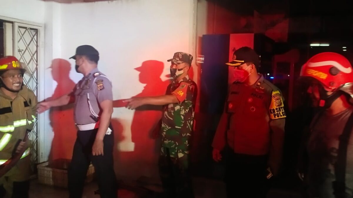 Kebakaran di Bogor, Minimarket di Gunungsindur, Gunungsindur, Kebakaran