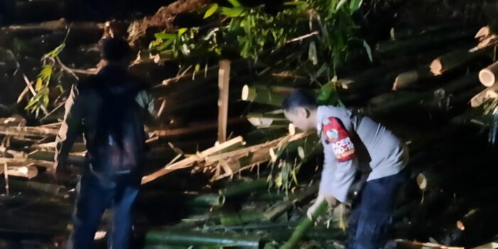 Tanah Longsor, Longsor di Nanggung, Akses Jalan, Jalan Tertutup