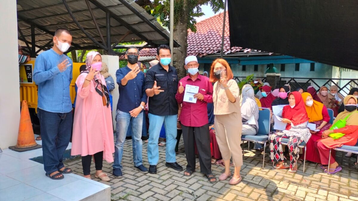 Warga Cibadak, BLT Minyak Goreng, Minyak Goreng Langka,