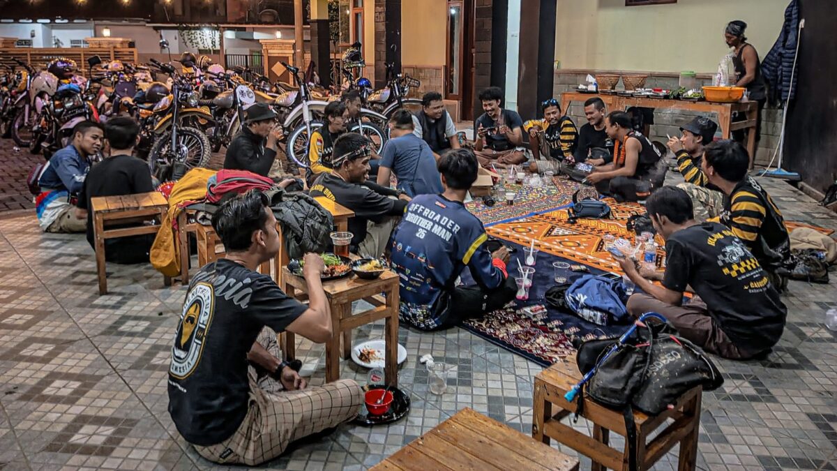 Buka Puasa Bersama, Baraya Trail Kolot, Survival, Alam Bebas
