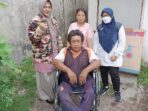 BFM Jatim Berikan Kursi Roda untuk Dua Warga Difabel BFM Jatim, Kursi Roda, Warga Difabel