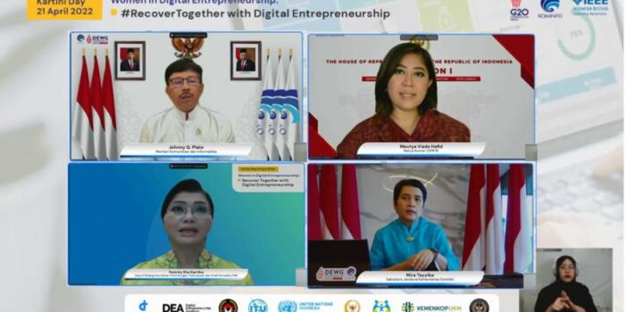 kominfo-menteri-johnny-WiDE-ketua-komisi-1-DPR