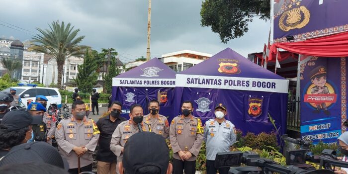 Tinjau Pos Puncak Bogor, Kapolda Pastikan Wisata Berjalan Aman Pos Pengamanan, Puncak Bogor, Kapolda Jabar, Wisata Puncak, Wisata Aman