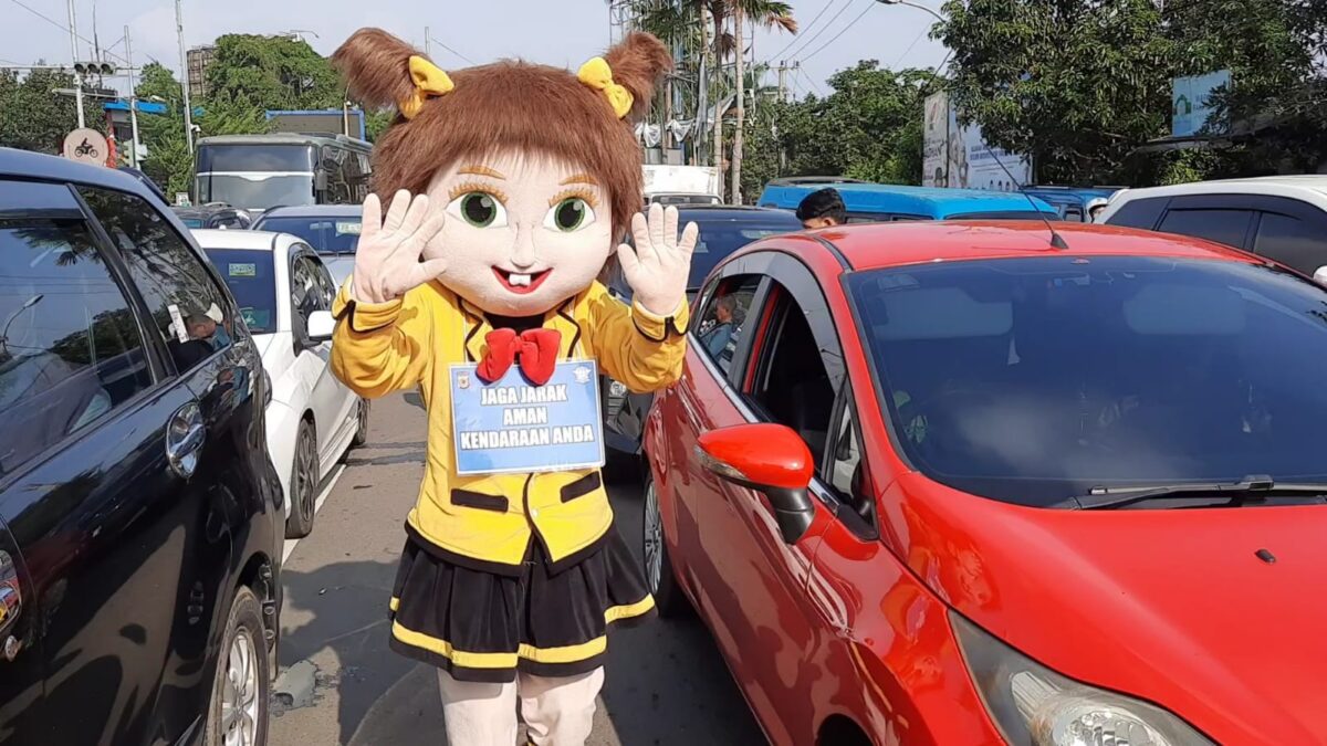 Jalur Puncak, One Way, Polres Bogor, Badut One Way