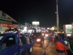 Wisatawan Kesemsem dengan Suasana Malam Takbiran di Puncak Bogor Wisatawan Bogor, Kesemsem, Suasana Puncak, Malam Takbiran, Puncak Bogor