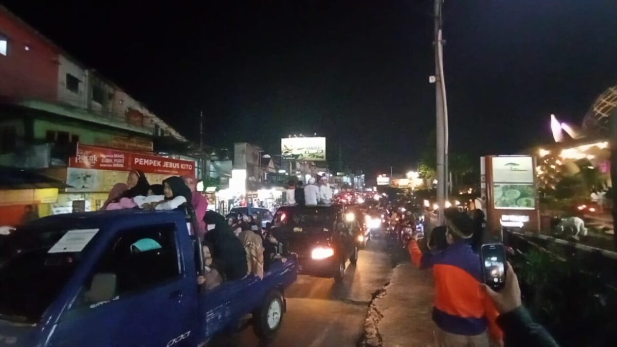 Wisatawan Bogor, Kesemsem, Suasana Puncak, Malam Takbiran, Puncak Bogor