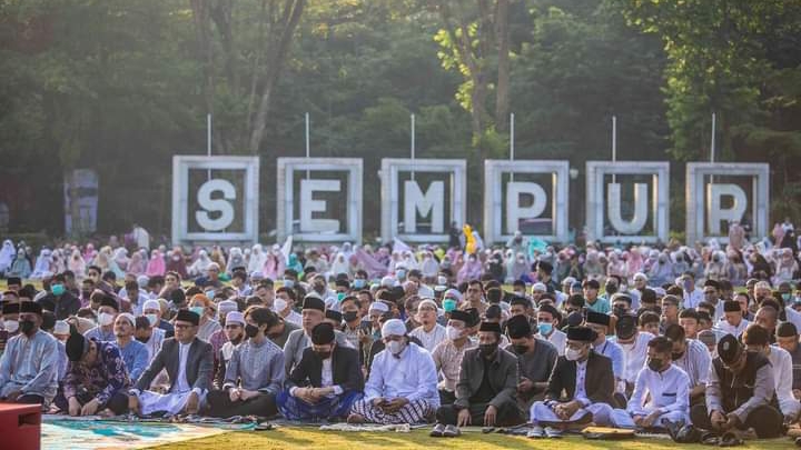 Shalat Id, Lapangan Sempur, Bima Arya, Hari Kemenangan