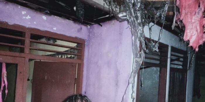 Ditinggal Penghuni, Dua Rumah Kontrakan di Cibinong Terbakar Ditinggal Penghuni, Rumah Kontrakan, Rumah di Cibinong, Kebakaran, Kebakaran di Bogor