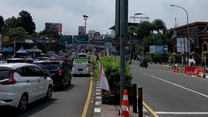 Jalur Puncak Macet, Polres Bogor, Sistem One Way