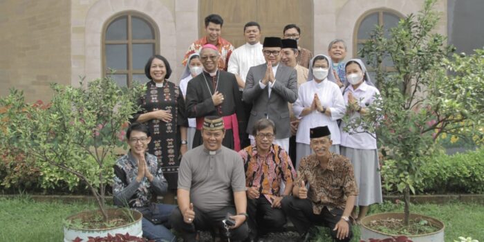 Idul Fitri, Bima Arya Silaturrahmi dengan Tokoh Lintas Agama Idul Fitri, Bima Arya, Silaturrahmi Lintas Agama, Tokoh Lintas Agama