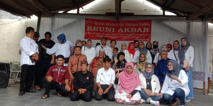Alumni SDN 206 Putraco Indah Gelar Reuni Akbar Alumni SD, SDN 206 Putraco Indah, Reuni Akbar