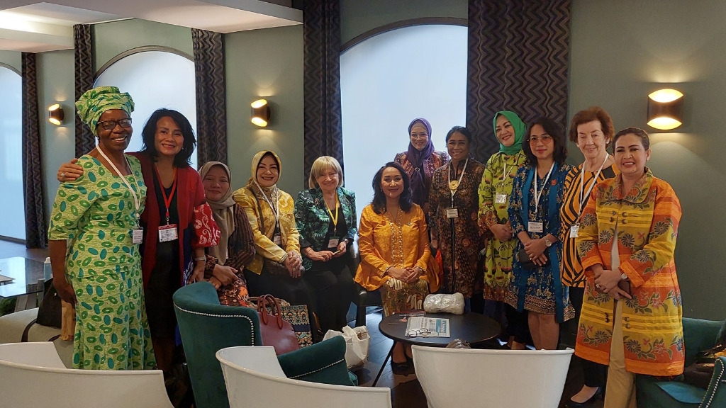 ICW, Perempuan Indonesia, Hak Azasi, Perempuan dan Anak