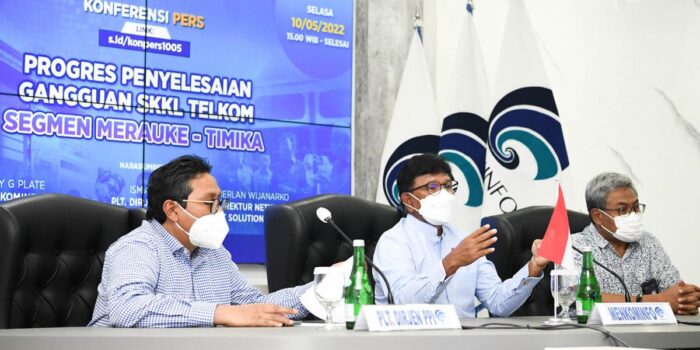 kominfo-menteri-johnny-SKKL-merauke-timika-PS_3401