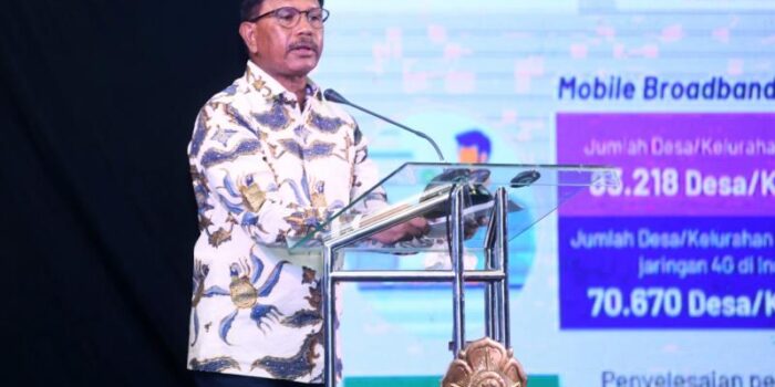 kominfo-menteri-johnny-infrastruktur-digital-nasional-AYH-1