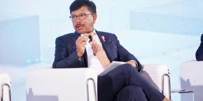 kominfo-menteri-johnny-pse-lindungi-data-atxsg-2022
