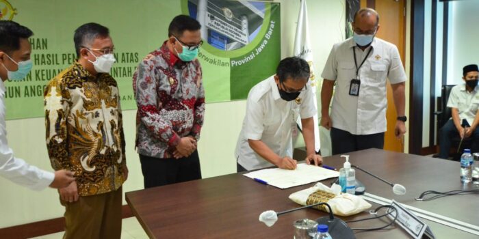 Pemkab Bogor Terima WDP dari BPK Jabar Pemkab Bogor, Opini WDP, BPK Jabar, BPK
