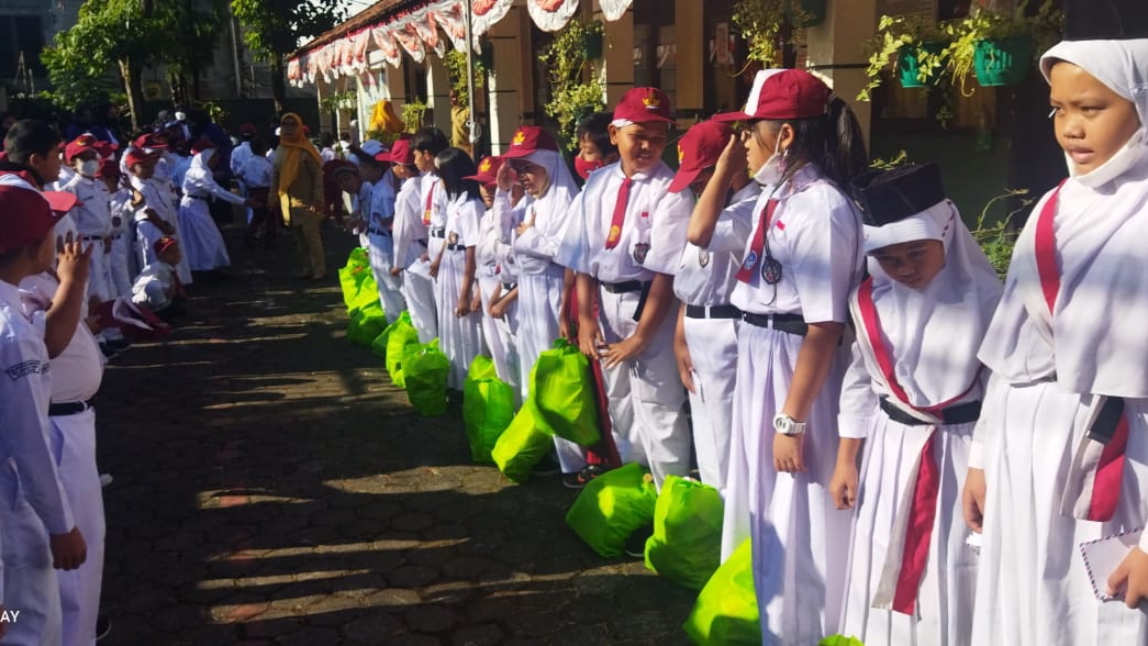 Muharram, Bulan Mulia, SDN Bantarkemang 2, Santunan, Anak Yatim