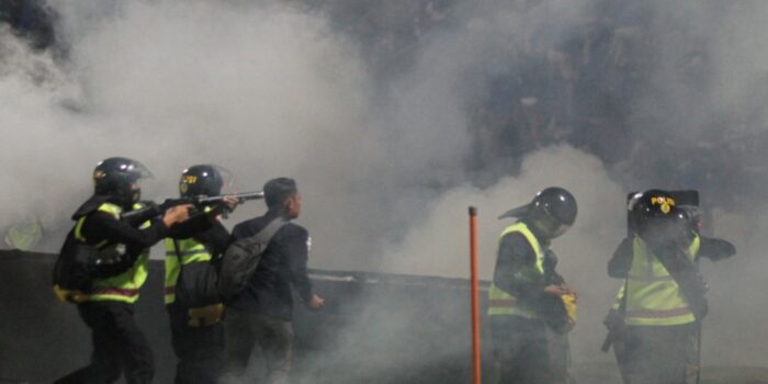Tragedi Stadion Kanjuruhan Kerusuhan di Malang, Stadion Kanjuruhan, Arema FC, Sepak Bola