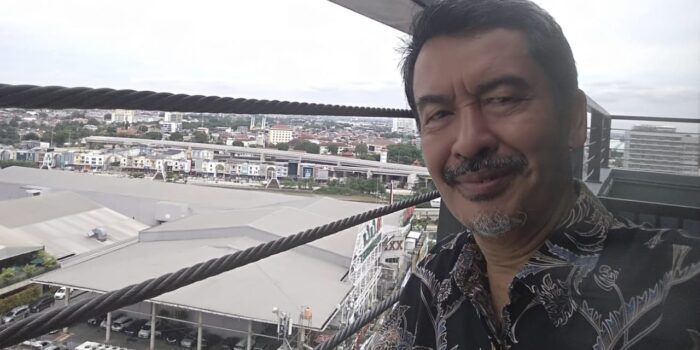 Apendi Arsyad Apendi Arsyad, Puisi Akrostik, Ismudi Muchsin