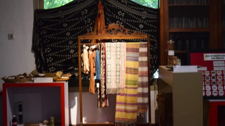 Bogor, Batik, Pesona Munasain