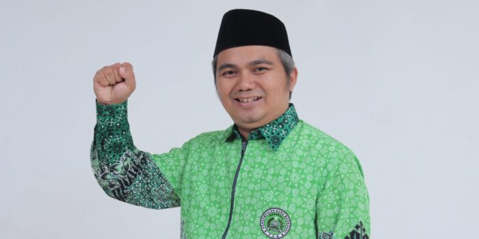 Hasbullah Hasbullah, PGMI Jabar, Guru Madrasah