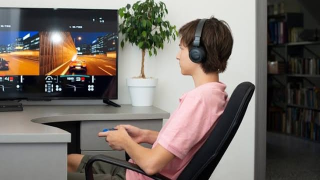 Gen Z, TV, Media Sosial