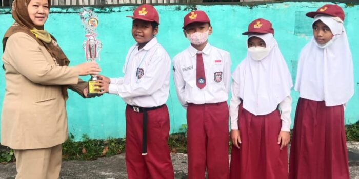 Lilis Kustriani Lilis Kustriani, Dunia Pendidikan, Kisah Inspiratif