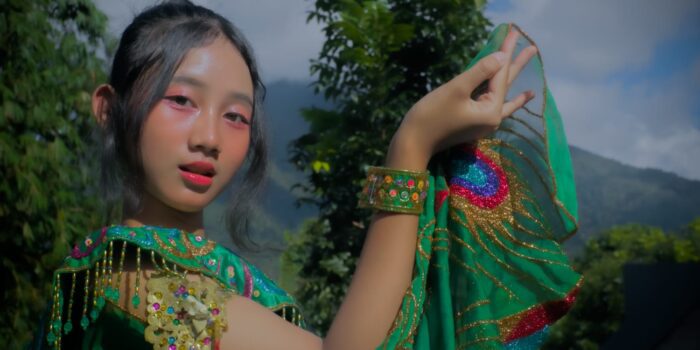 Retna Sukesih Retna Sukesih, Rilis Single, Keajaiban